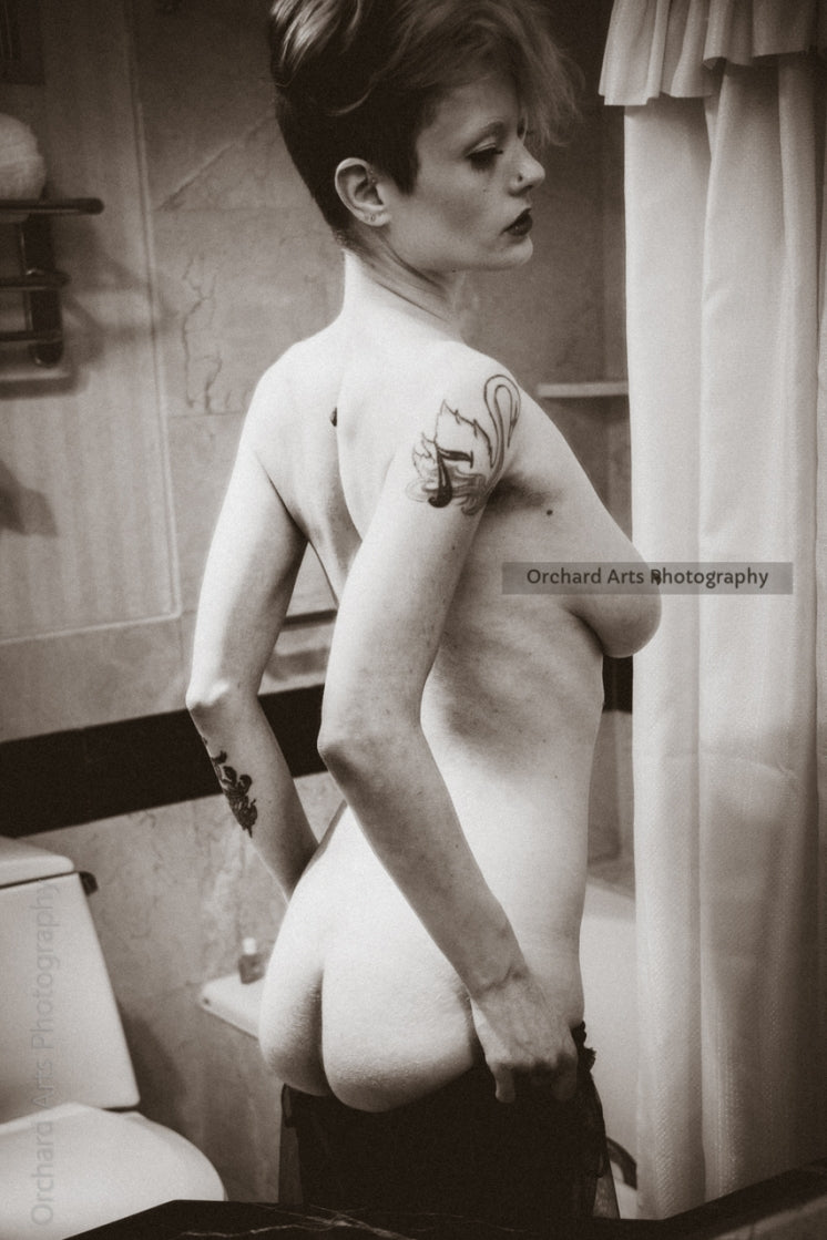 Hennas Shower - the Video